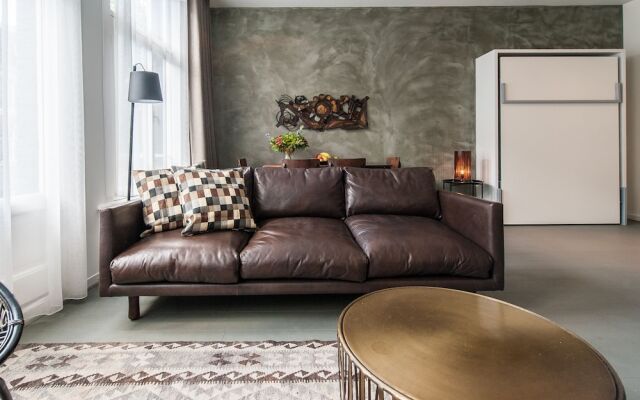 Leidse Square Marnix Apartments