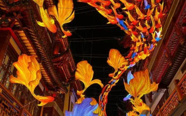 Luoyang Huamao Chunsong Hotel