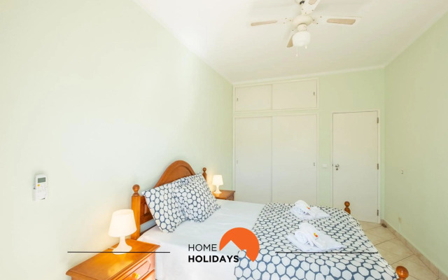 #043 Saradel Old Town Center Beach