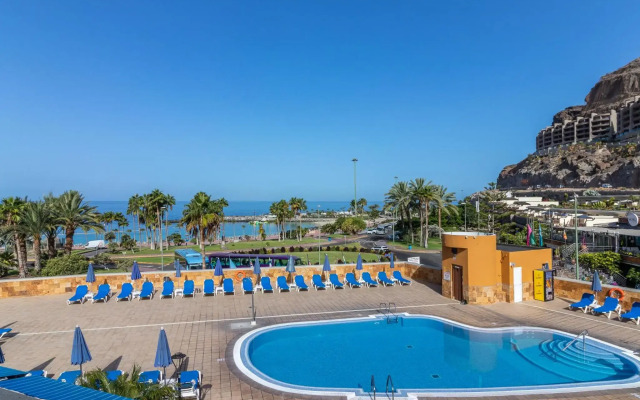 Amadores Beach Apartments