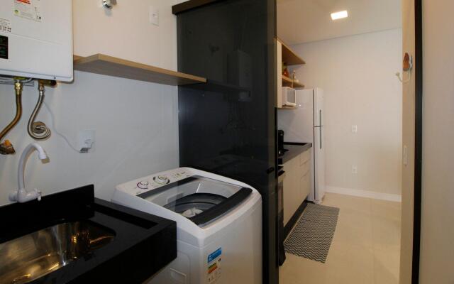 1089 - Praia de Bombinhas novíssimo 02 dormitórios