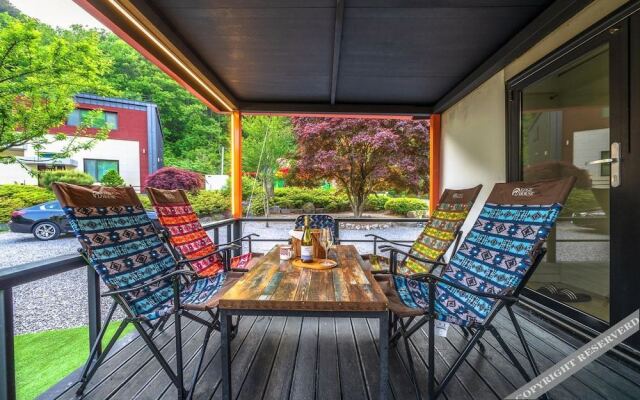 Saeyeon Glamping & Caravan Pocheon