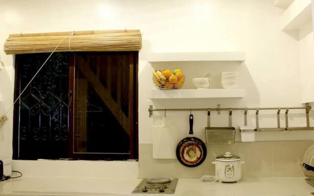 812 Angol Boracay Apartment