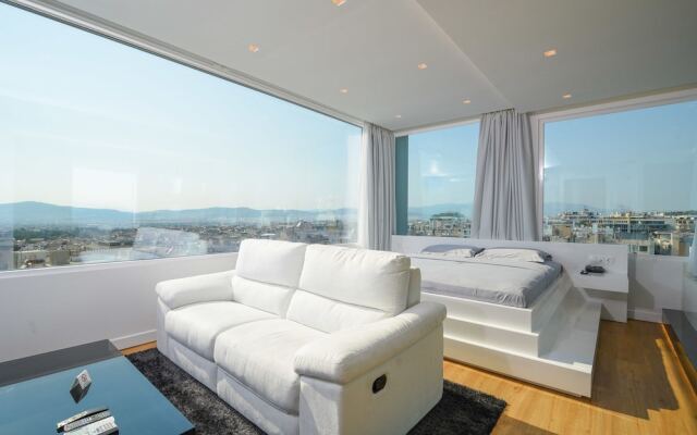 Majestic Homm Penthouse in the Heart of Plaka