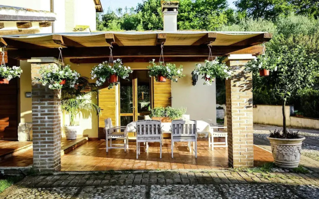 Gorgeous Villa Near Spoleto With Swimming Pool