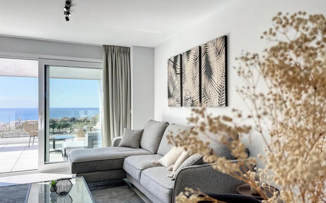 Via Celere 2333 Luxury Sea View Apartment