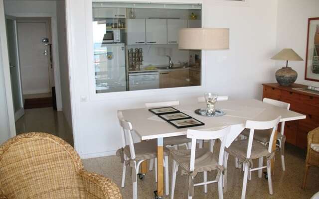 Palamos beach apartment