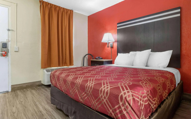 Econo Lodge Columbia Fort Jackson