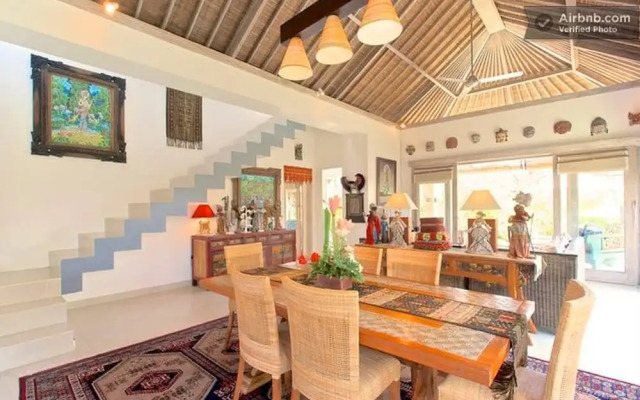 Jasmine Lower Suiteubudbest Breakfast In Bali