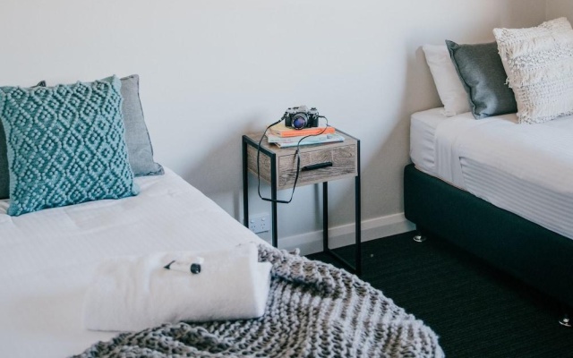 Gunyah Hotel – Guest Rooms – Newcastle