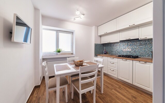 Stunning 2-bed/2 Bath Apartment in Bucuresti