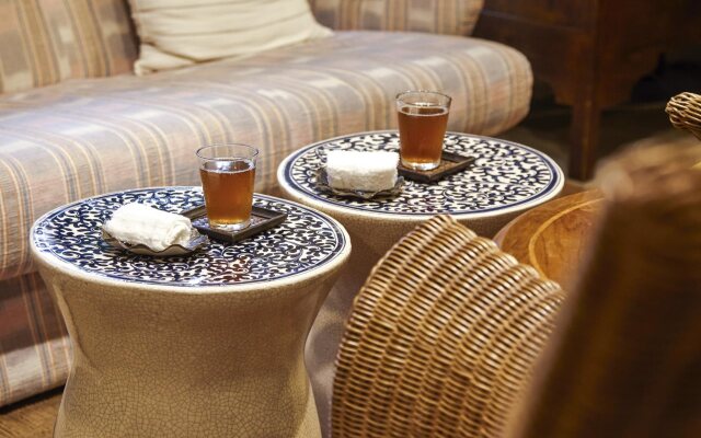 NT Place Sukhumvit Suites