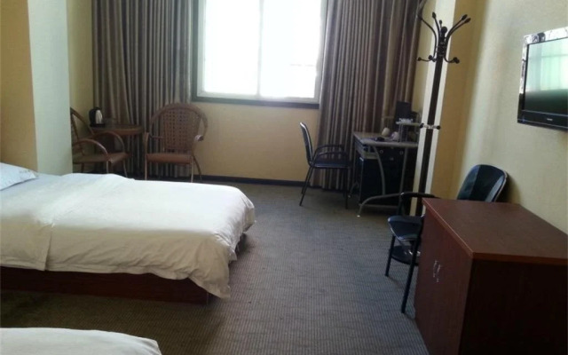 Tiny Jiangnan Hotel