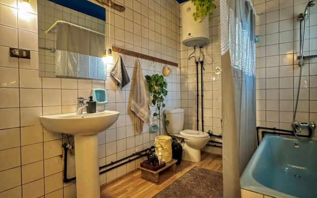 Spacious 3-Bedroom Fully-Furnished Apt in Nasr City