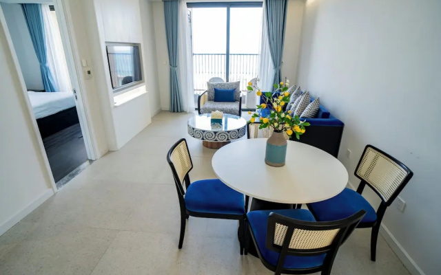 We Young Apartments by HOFs - Fireworks & Ocean view