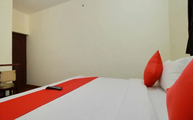 OYO 14434 Hotel RJ Inn