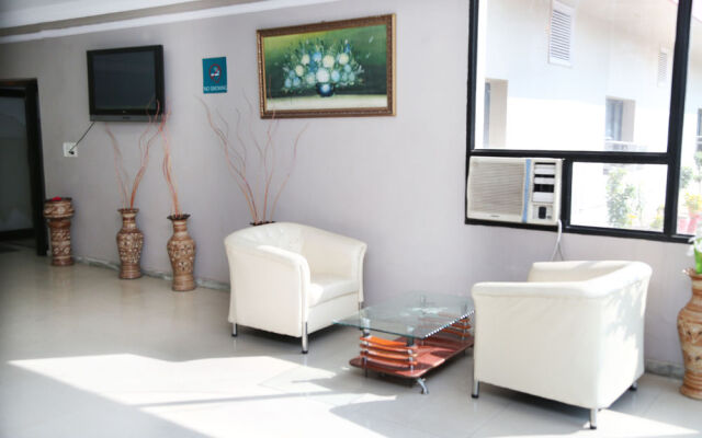 Pacific Inn Suryansh Hotel