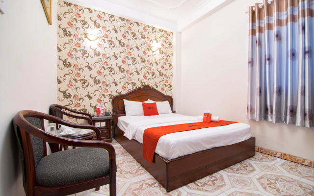 Tan Hoang Long Hotel District 5