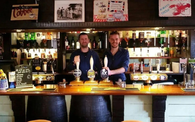 Crab and Lobster Inn