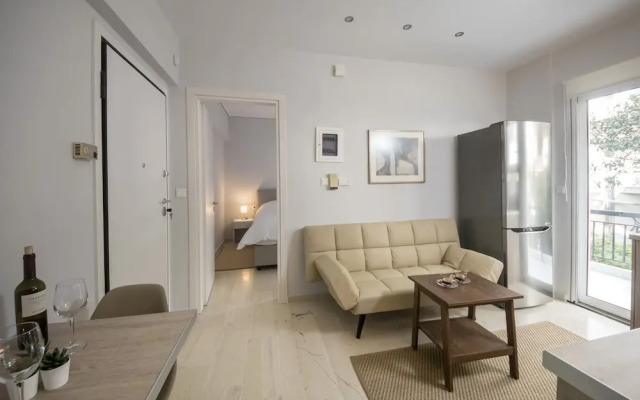 Stylish and Modern Apartment in the Heart of Athens