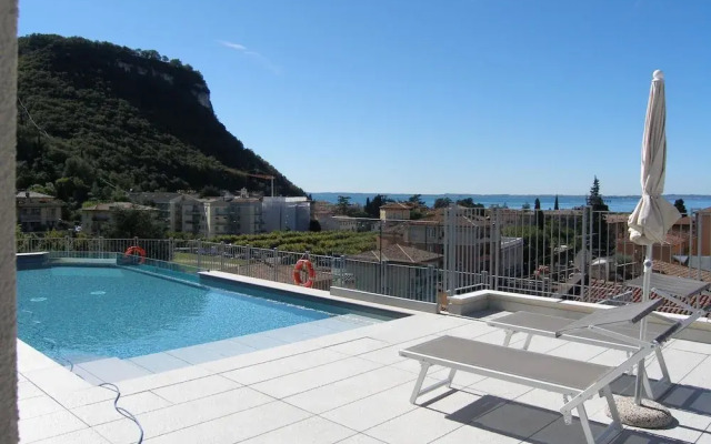 Apartment in Garda Near Shopping