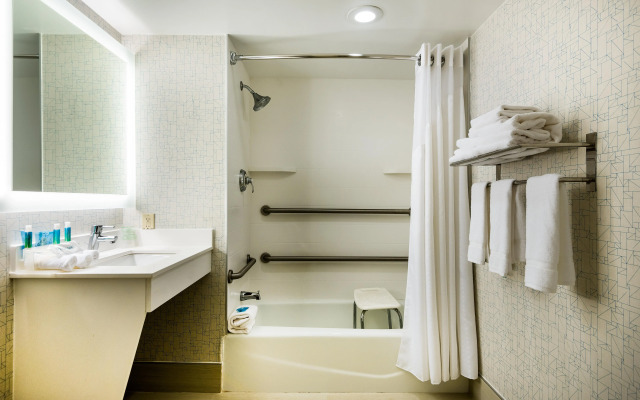 Holiday Inn Express Albany Downtown