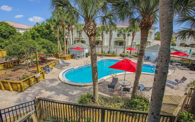 Oceanfront Luxury: 2BR Condo, St. Augustine