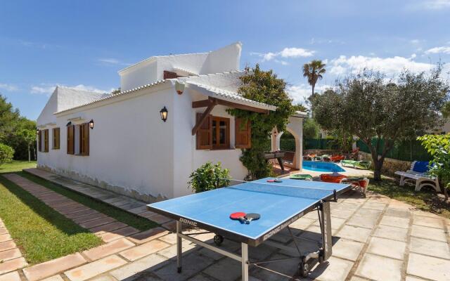 VILLA GERARD in Cala Blanca
