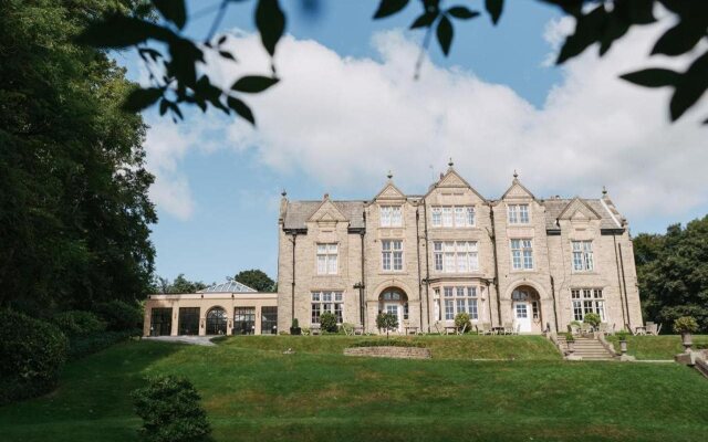 Woodlands Hotel
