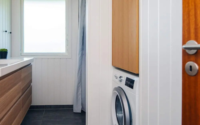 6 Person Holiday Home in Juelsminde