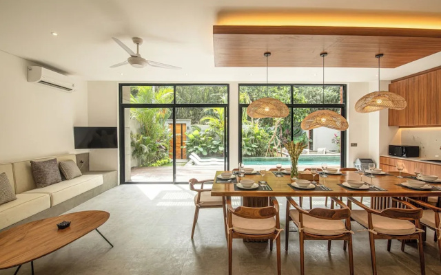 Exquisite 5BR Modern Villa 400m From the Ocean