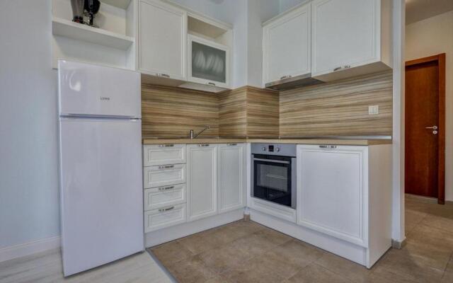 Continental Apartments