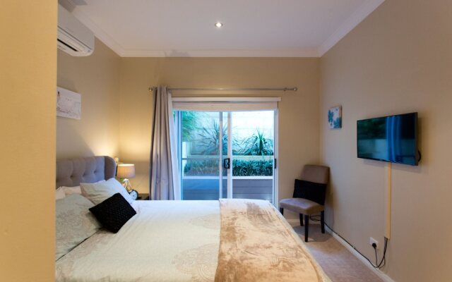 Sorrento Beach Manor