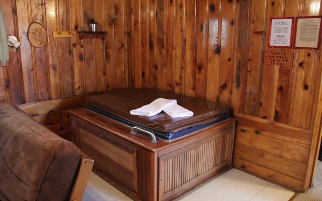 Hidden Rest Cabins & Resort