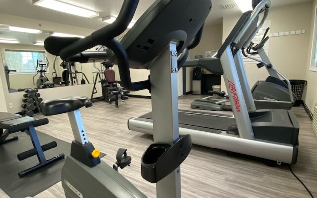 Super 8 Grande Prairie