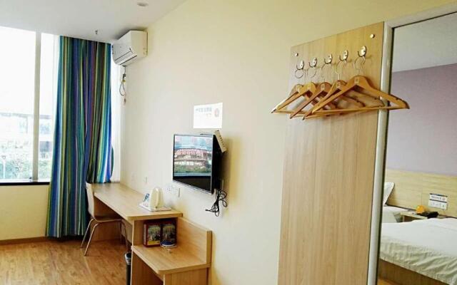 7Days Inn Chongqing Wushan Guangdong Road