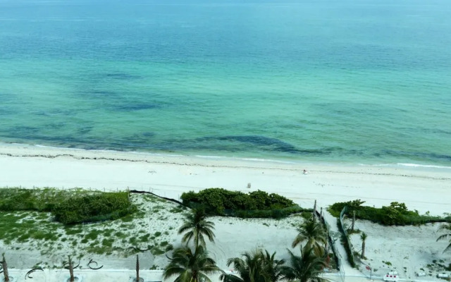 Castle Beach Club Apartments