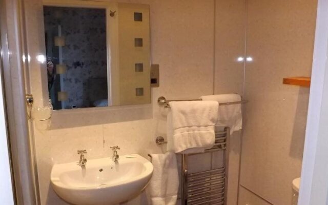 Almond Villa Guest House