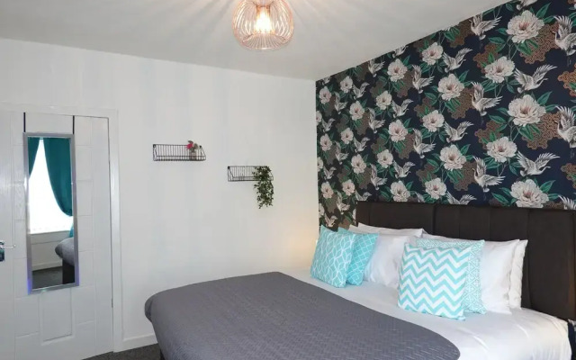 Lady Wilson Apartment