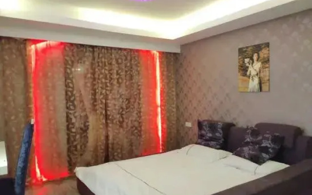 Borui Business Hotel