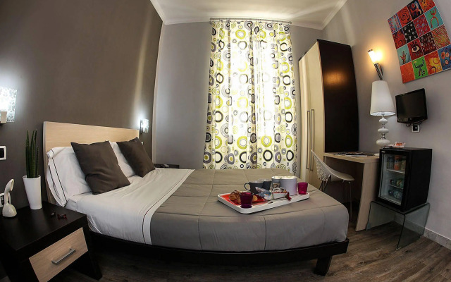 H Rooms Boutique Hotel