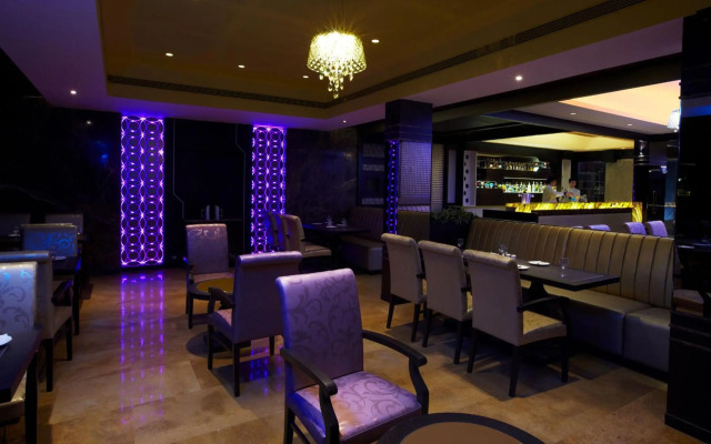Club Emerald