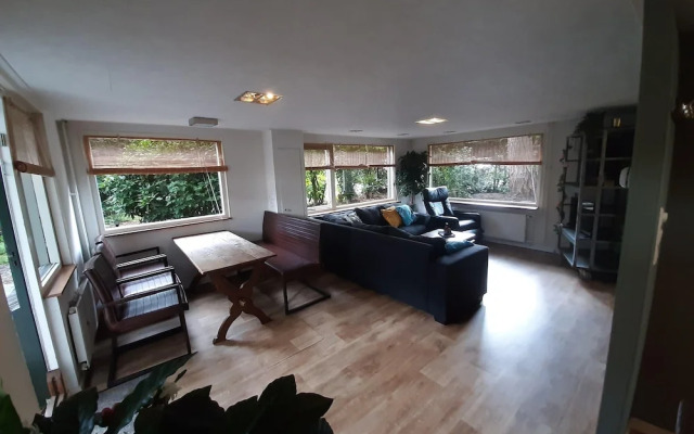 Holiday Home in Voorthuizen With Hot Tub