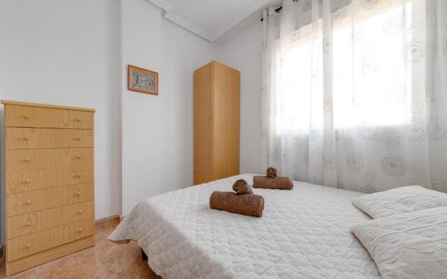 Apartment Ramon Gallud 204