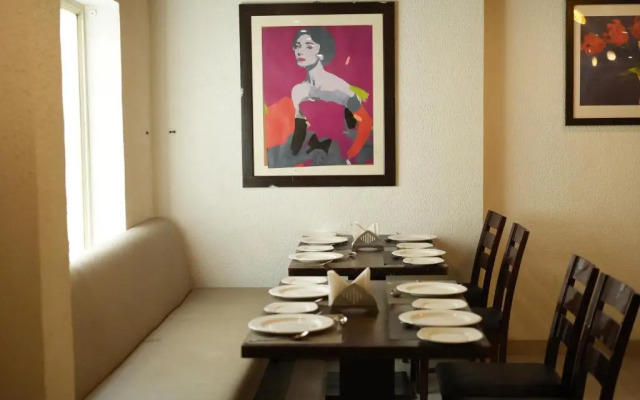 GenX Bhavnagar Hotel