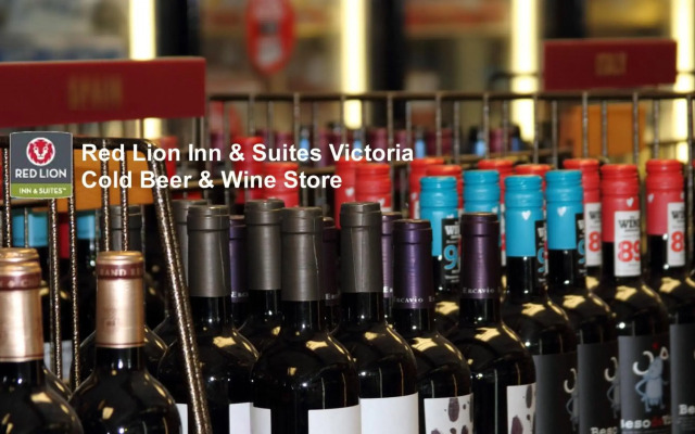 Red Lion Inn and Suites