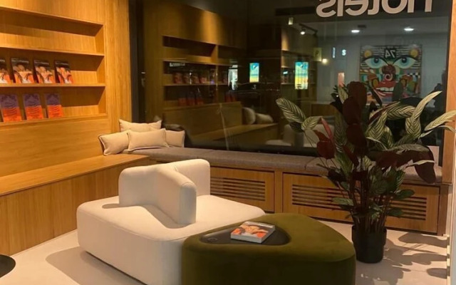 Numa Berlin Savi