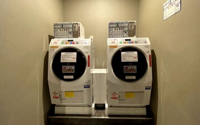 Umedaholic Hotel