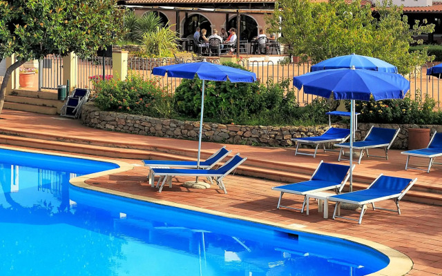 Colonna Beach Hotel Marinella