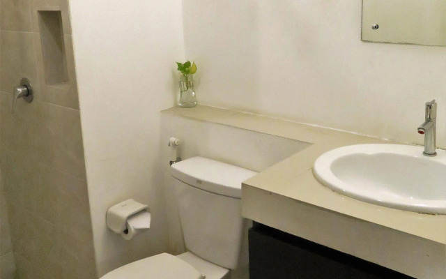 Chaofa West Suites